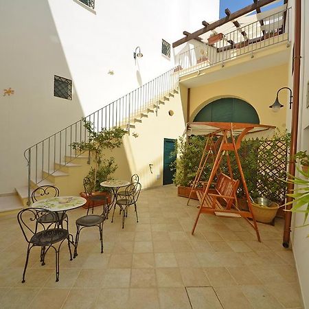 Bed and Breakfast Casa Branca Castrignano del Capo Exterior foto